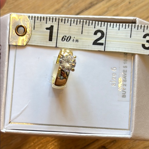 Fashion engagement ring size 6 - Picture 6 of 7